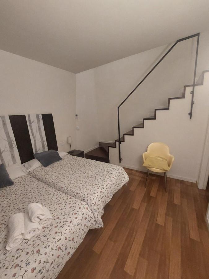 Apartamentos Murallas De Sevilla Exterior photo