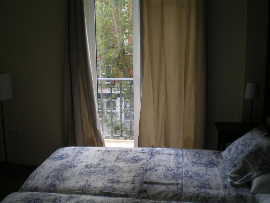 Apartamentos Murallas De Sevilla Exterior photo
