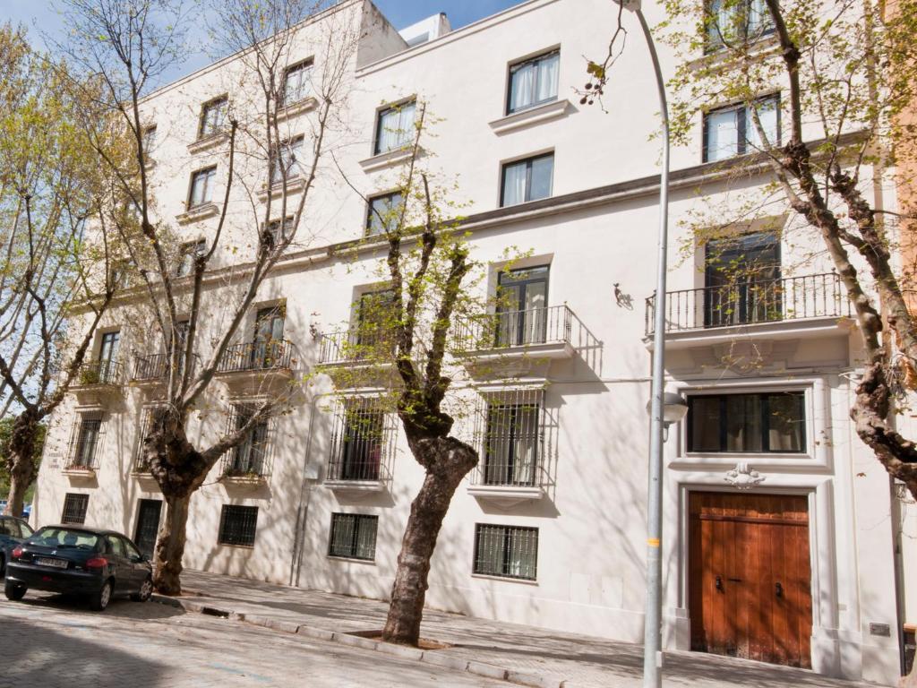 Apartamentos Murallas De Sevilla Exterior photo