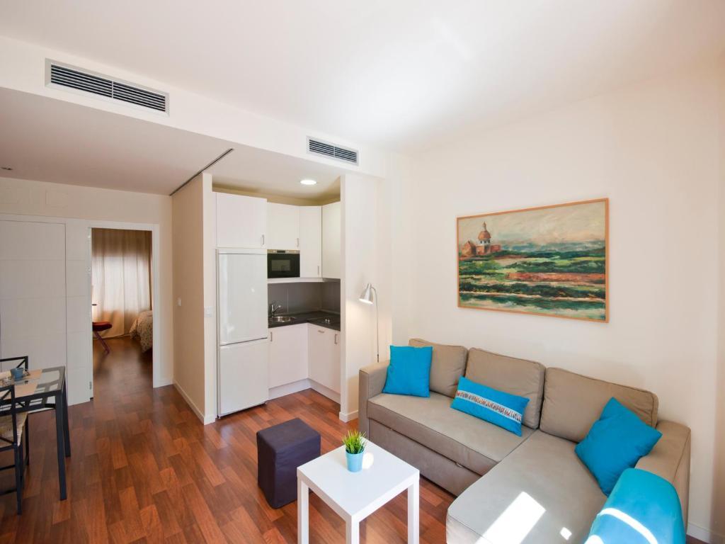 Apartamentos Murallas De Sevilla Exterior photo